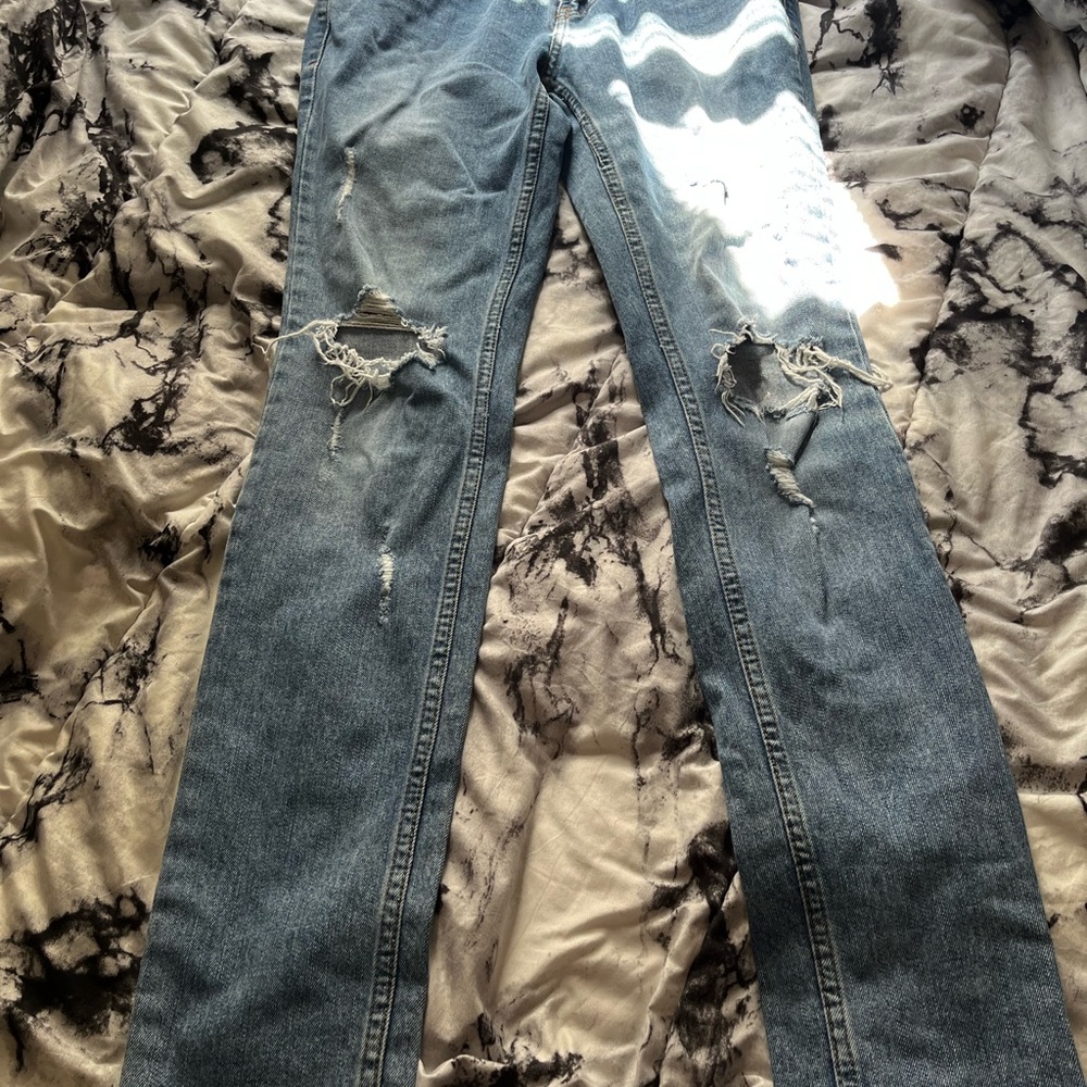 Pacsun Women’s Distressed Blue Jeans